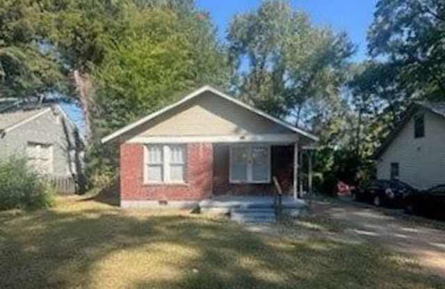 BELOW MARKET RENT! - 2574 Arlington Avenue, Memphis, TN 38114