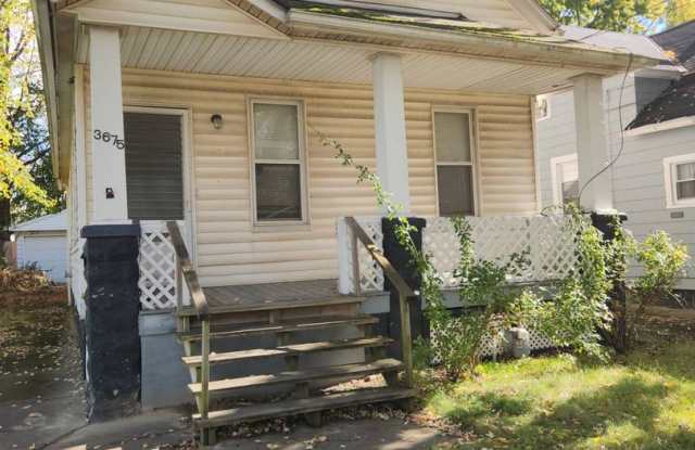 Charming 3-Bedroom Unit in Prime Location photos photos Charming 3-Bedroom Unit in Prime Location photos photos