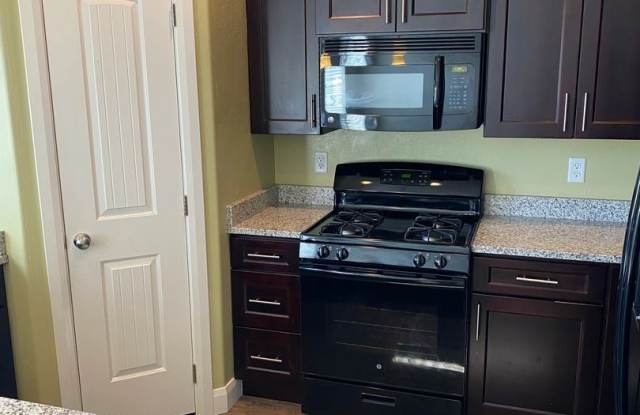 246 E 3025 N - 246 E 3025 N, Cedar City, UT 84721