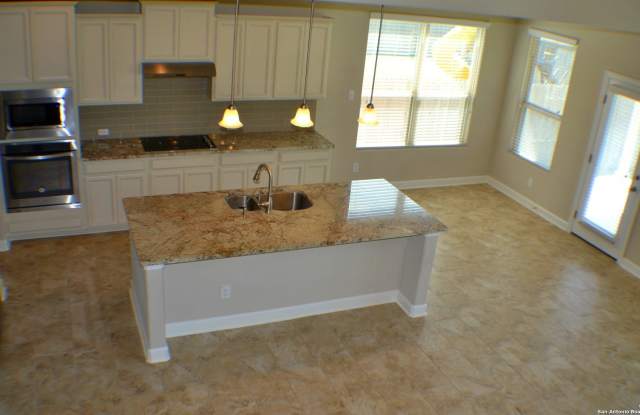 3127 Pinecone Cove Gallery 4