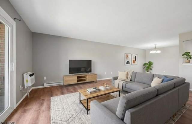 807 Eves Dr - 807 Eves Drive, Somerset County, NJ 08844