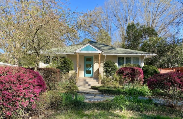 1606 Carolina Avenue Gallery 1