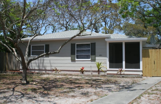 6311 2nd Ave S - 6311 2nd Avenue South, St. Petersburg, FL 33707