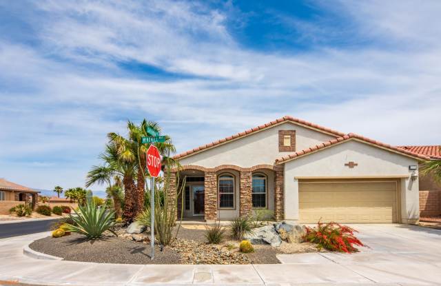 2574 Windmill Way photos photos