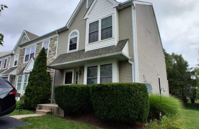 660 Longwood Rd, Collegeville, PA 19426 Gallery 1