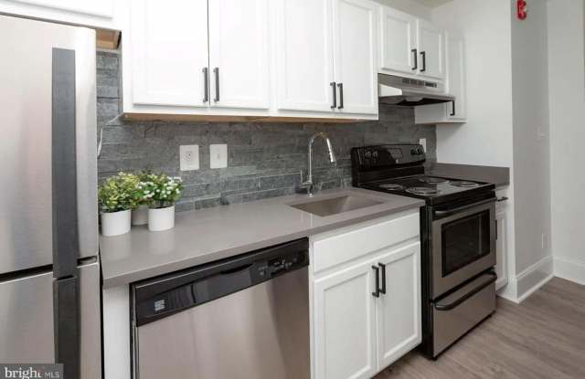 1022 N CALVERT STREET photos photos