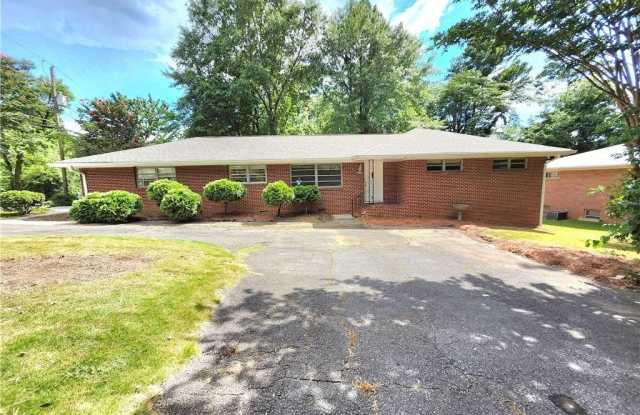 2497 Druid Hills Road NE photos photos