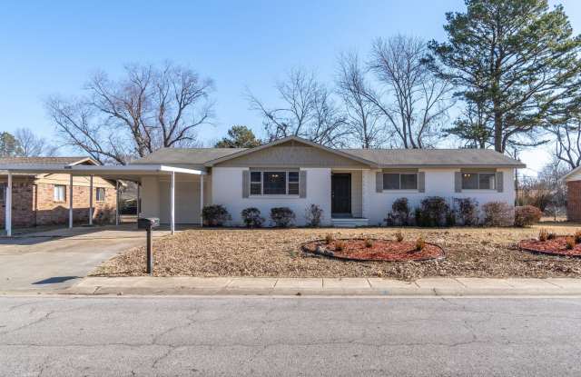 Beautiful 4 Bed / 3 Bath Home in Fort Smith photos photos