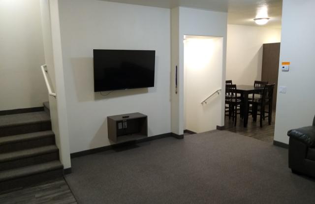 University Lofts Student Housing Gallery 3