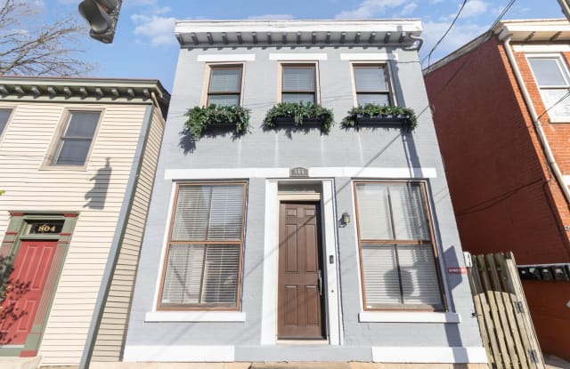 806 Main Street - 806 Main Street, Covington, KY 41011 806 Main Street - 806 Main Street, Covington, KY 41011