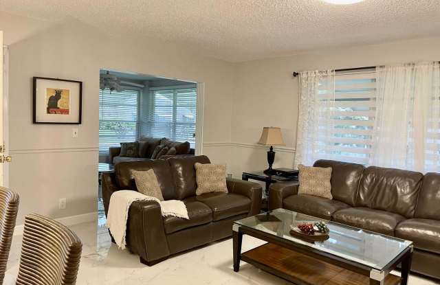 1385 High Point Boulevard W Gallery 3
