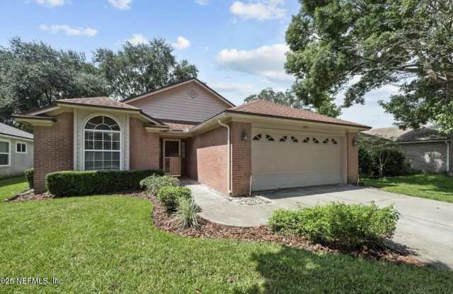 3732 SEA HAWK Street E photos photos