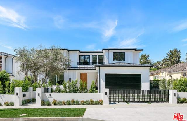 211 Veteran Ave - 211 Veteran Avenue, Los Angeles, CA 90024
