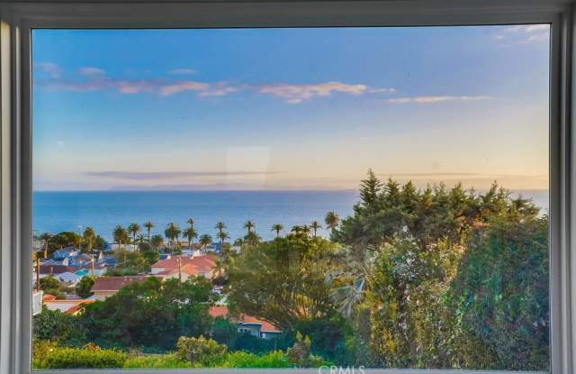 1453 Silvius Avenue Gallery 2