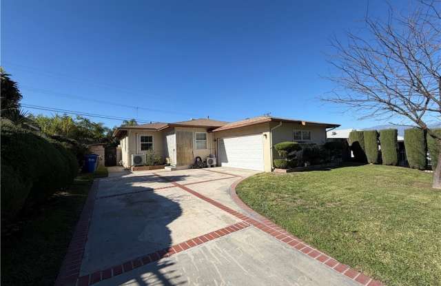 671 Peggy photos photos