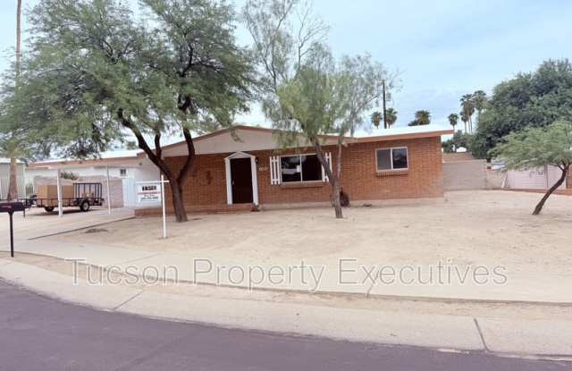4834 North Los Altos Place photos photos