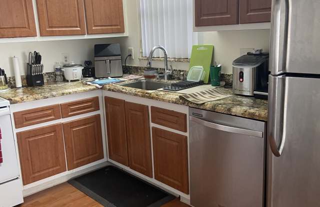 9641 Riverside Dr photos photos 9641 Riverside Dr photos photos