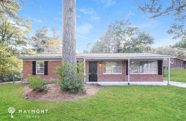 3417 Knollcrest Road photos photos