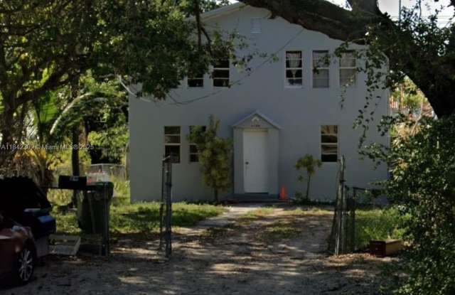 6326 NW 4th Ave photos photos