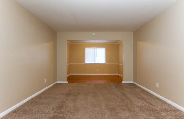 5413 Meckes Drive Gallery 3
