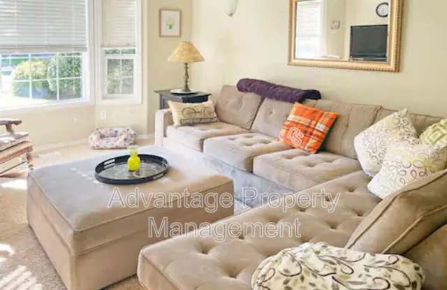 1622 SW Country Club Place Gallery 4