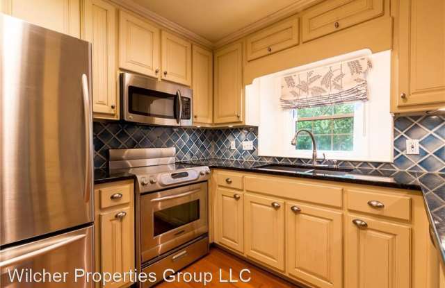 82 Montre Sq NW  c/o Cross Creek Subdivision Gallery 3