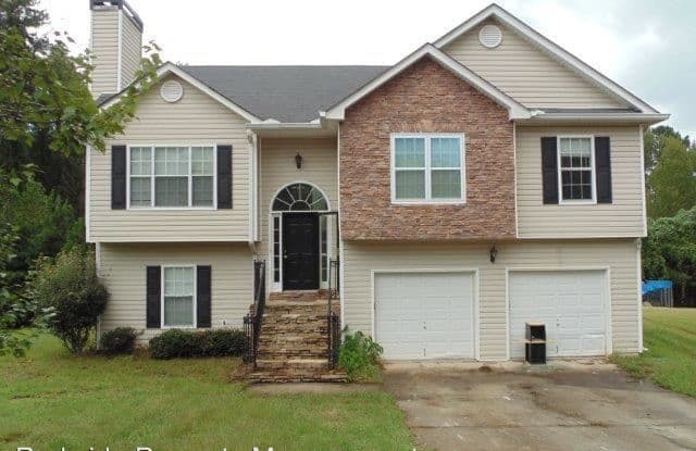 10876 Knotty Pine Place - 10876 Knotty Pine Place, Bonanza, GA 30228