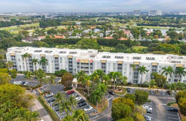 9725 NW 52nd St - 9725 Northwest 52nd Street, Doral, FL 33178