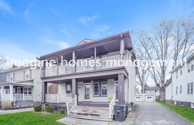 2061 Carabel Avenue Gallery 4