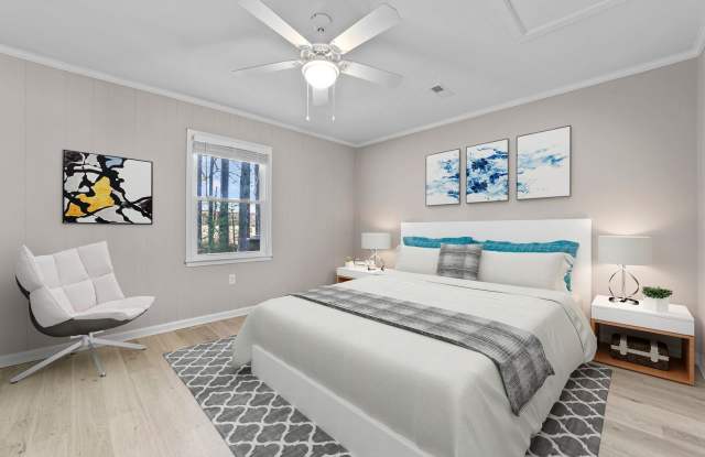 Gorgeously Renovated Studio photos photos