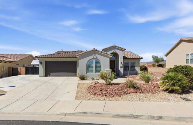 Brio Beauty! 3 Bedroom Home with View and RV Parking! photos photos