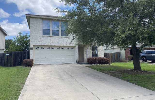 9061 CLEARWOOD PATH - 9061 Clearwood Pth, Universal City, TX 78148