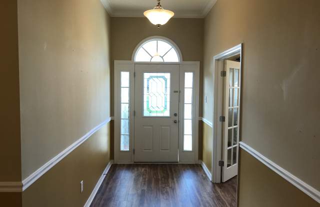 1829 Kendall Ct E Gallery 2