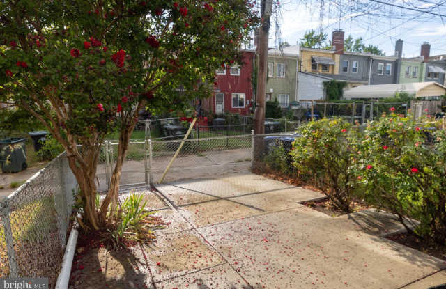 306 35TH STREET NE photos photos
