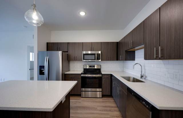 Attractive Condo 10 Minutes From Downtown Nashville!! Gallery 3