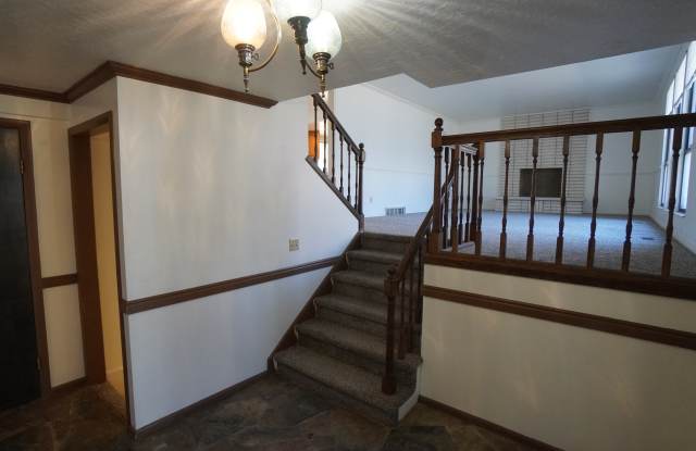 6635 S 2275 E Gallery 3
