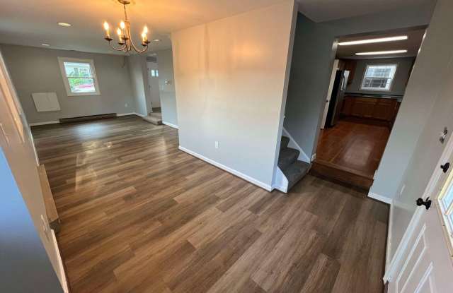 8723 DAVID LANE Gallery 2
