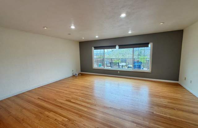 Spacious College Area Home with Garage and Backyard! photos photos Spacious College Area Home with Garage and Backyard! photos photos
