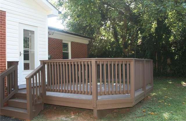 2927 Wicklow Place Gallery 2