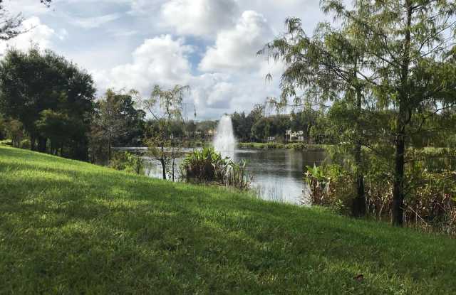 141 E Thatch Palm Circle Gallery 4