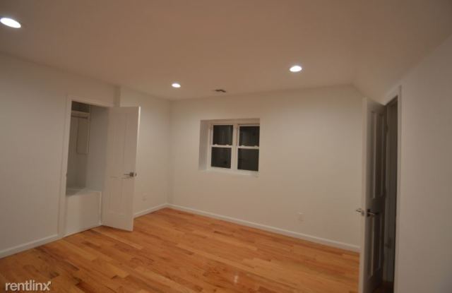 208 Grove St Gallery 4