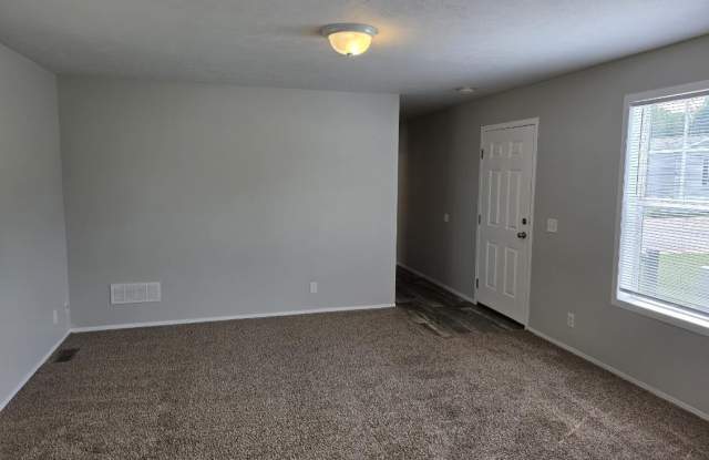 31 Bluebird Hill Drive Gallery 4
