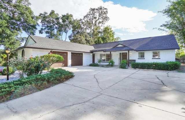 216 N GRIFFIN DRIVE photos photos