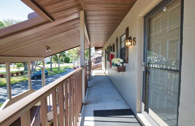 Annual Unfurnished 2 Bed 1 Bath Second Floor Condo located in Par Four at Capri Isles! Gallery 4