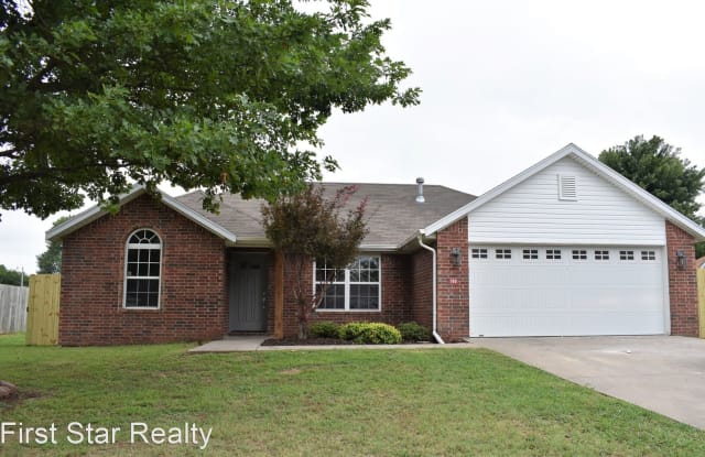 160 E Rob Street - 160 Rob Street, Farmington, AR 72730