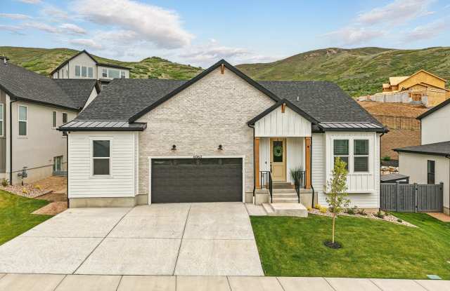 6062 N FOX CANYON photos photos