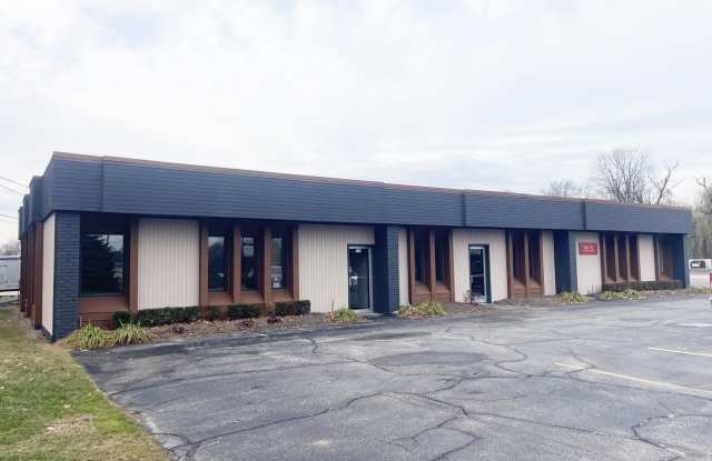 43805 Van Dyke photos photos