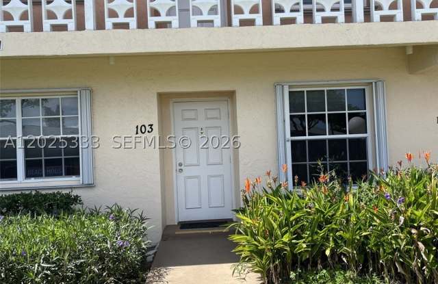 1640 NW 19th Ter photos photos