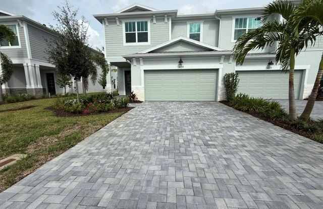 1439 NW Corteal Way Gallery 1