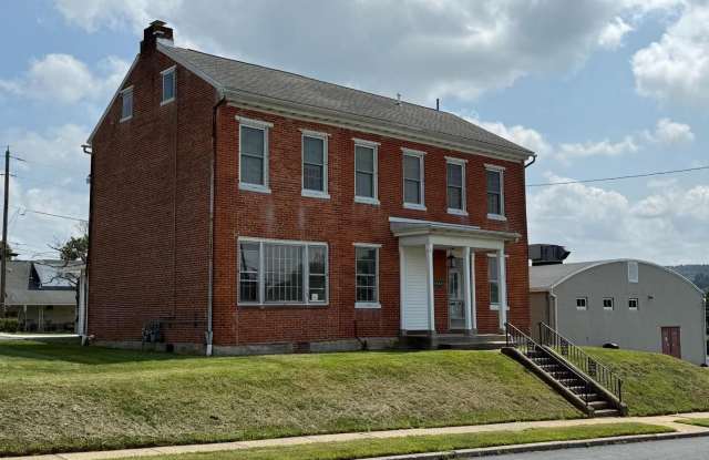1530 NEW HOLLAND Road Gallery 1